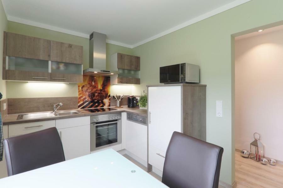 Ferienwohnung Welcome Mit Seeblick Шалкенмерен Екстериор снимка